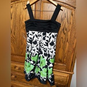 Jessica Howard Black and White Dress with Green Floral Accents